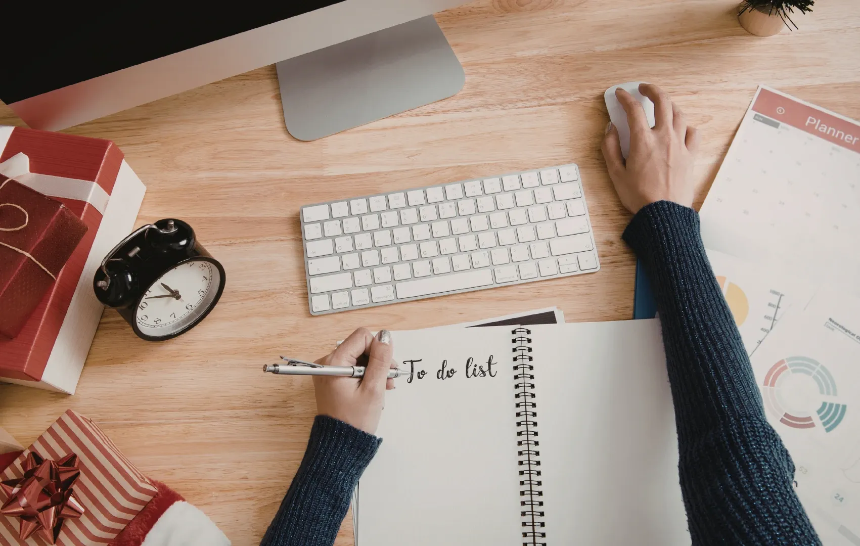 What are the tasks of a virtual assistant?